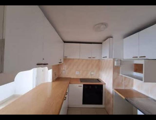 3 BEDROOM PROPERTY TO RENT IN OVERPORT